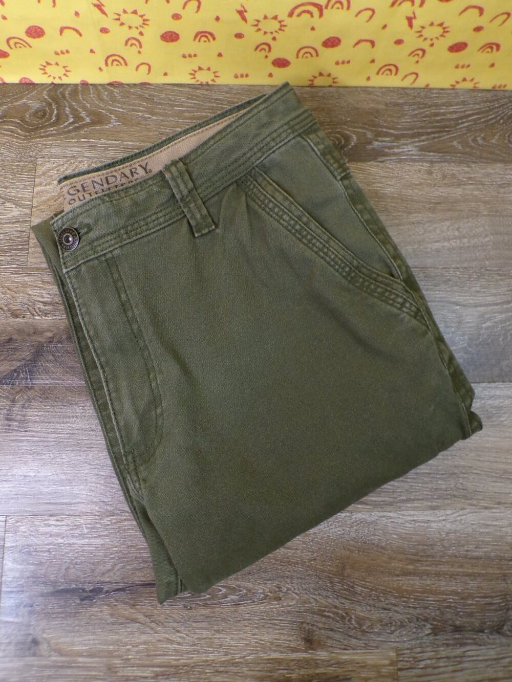 LEGENDARY OUTFITTERS Green Cargo Pants 32x32 (actual 32x30)